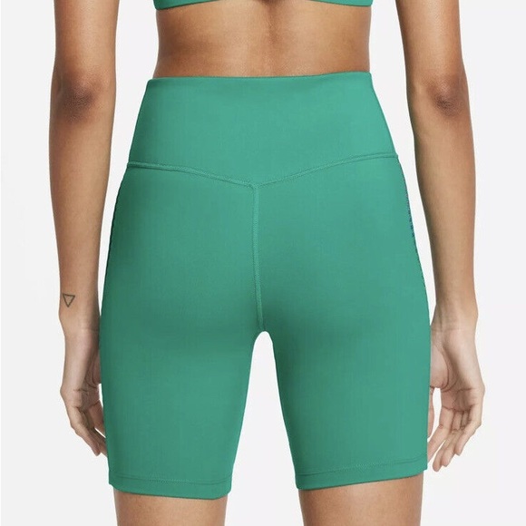 Women’s Nike One Rainbow Ladder 7” Performance Shorts DA0887-370 - Picture 2 of 6